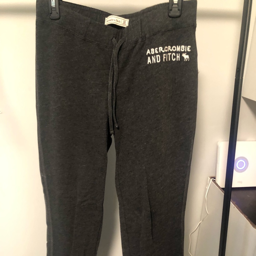 Abercrombie sweatpants size M